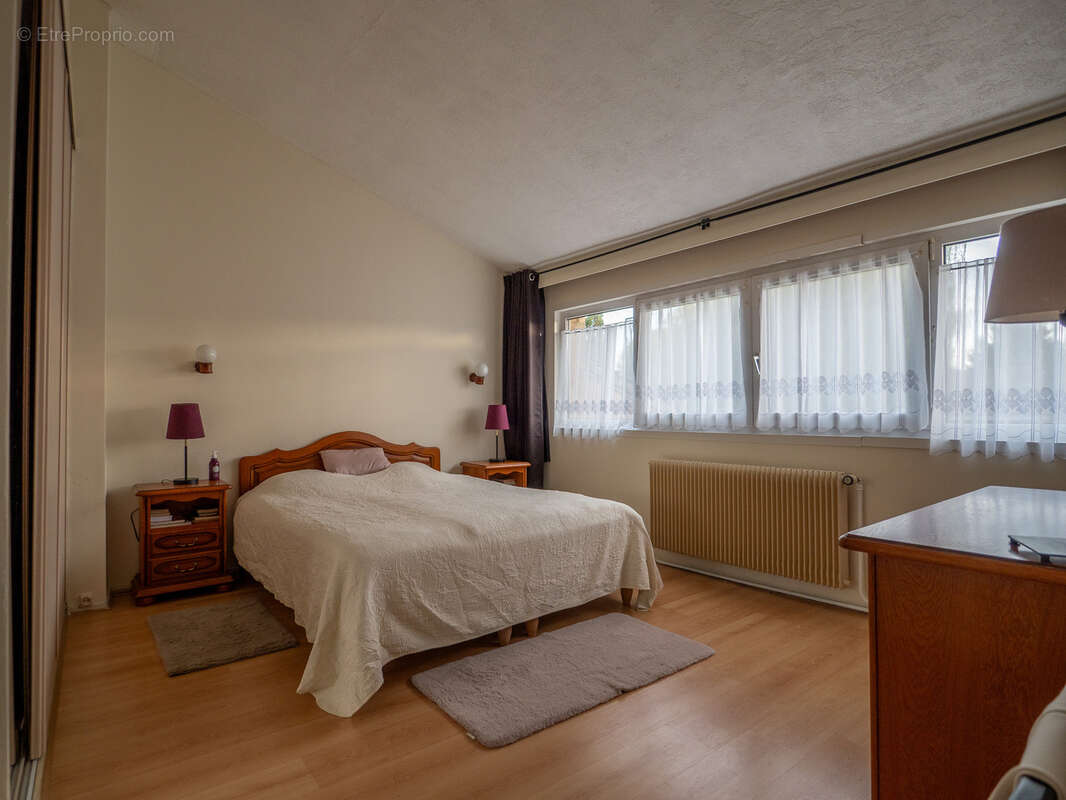 Maison à VILLENEUVE-D&#039;ASCQ