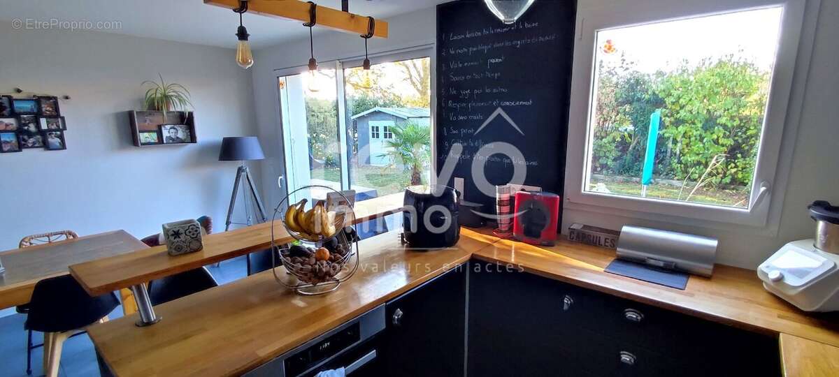 Maison à LES BROUZILS