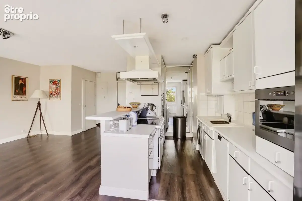 Appartement de 7 pièces - Vue dégagée sur le Rhône - photo 6