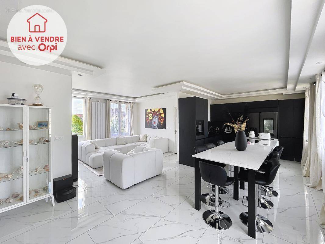 Appartement à MANTES-LA-JOLIE