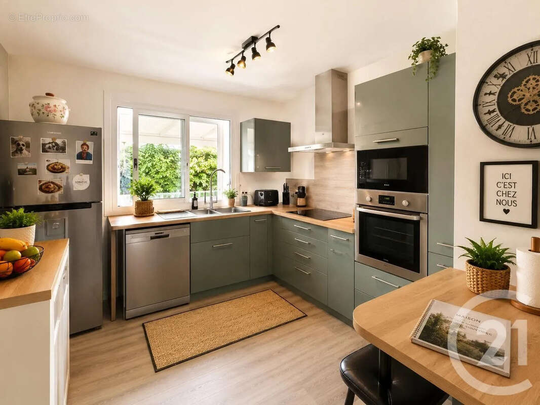 Maison 148 m² à Tremblay-En-France  - photo 6
