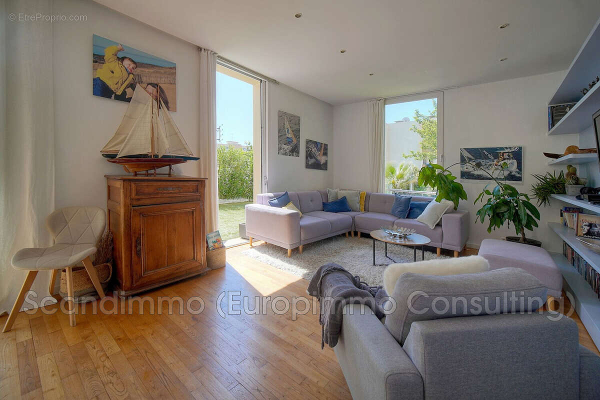 Appartement à ANTIBES