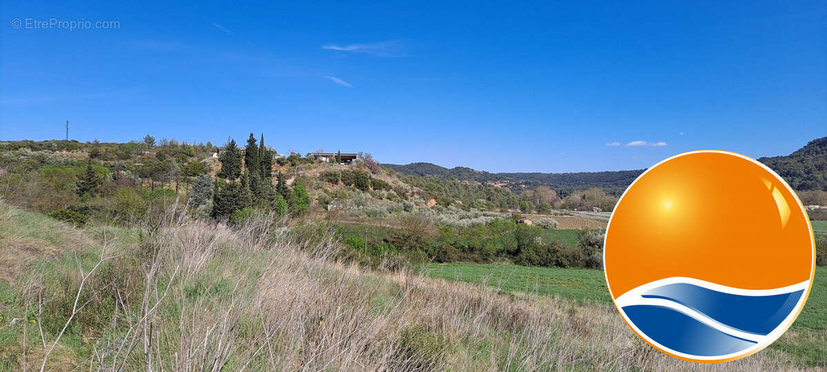 Terrain à SAINT-CHINIAN