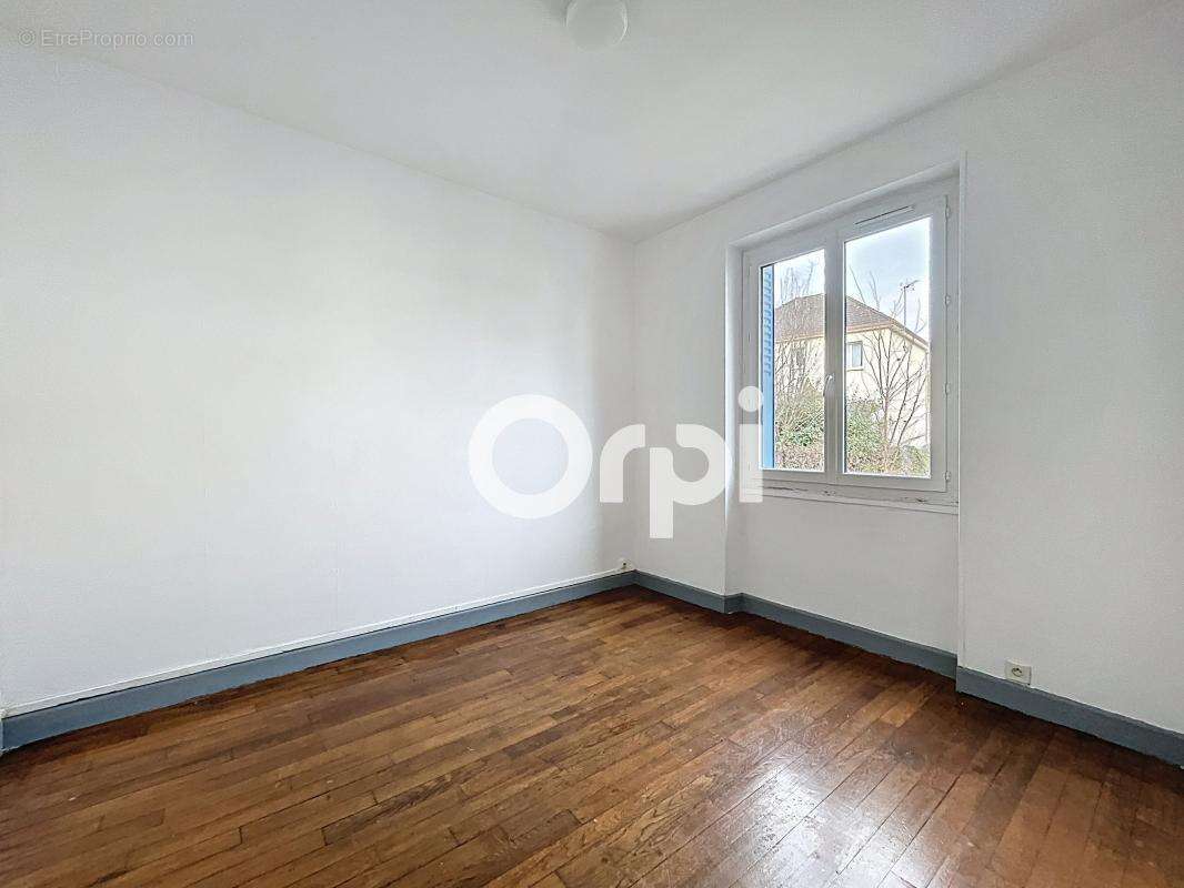 Appartement à BRIVE-LA-GAILLARDE