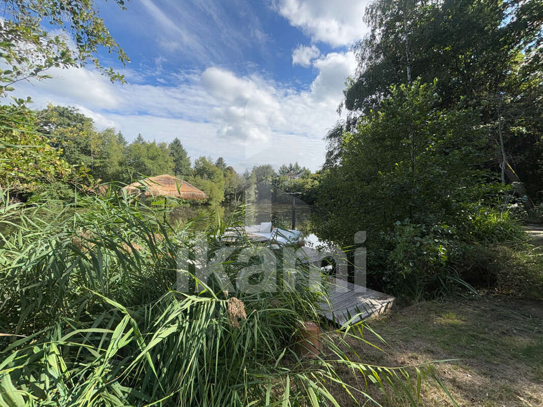 Maison à PIERREFITTE-SUR-SAULDRE