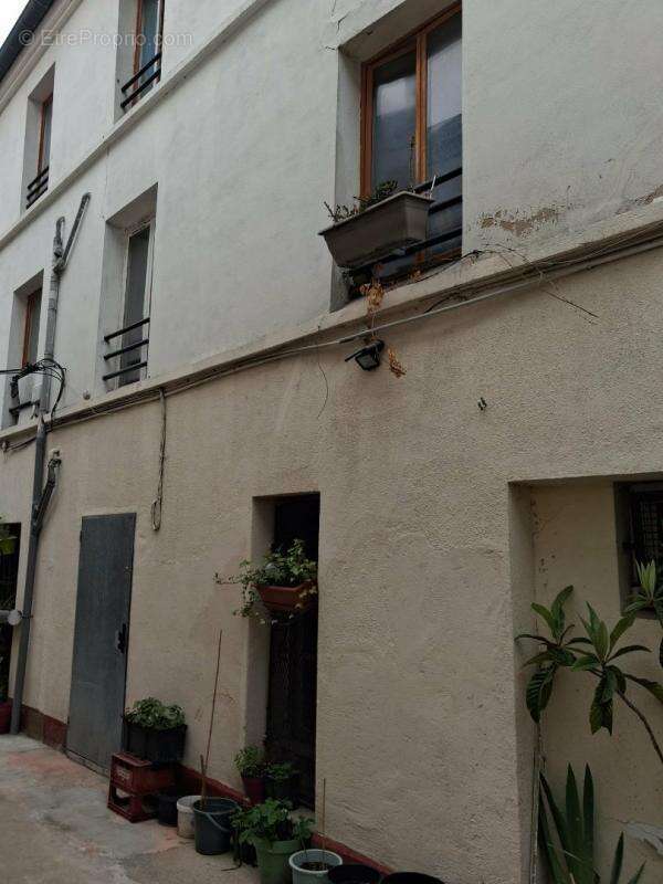 Maison à GENNEVILLIERS