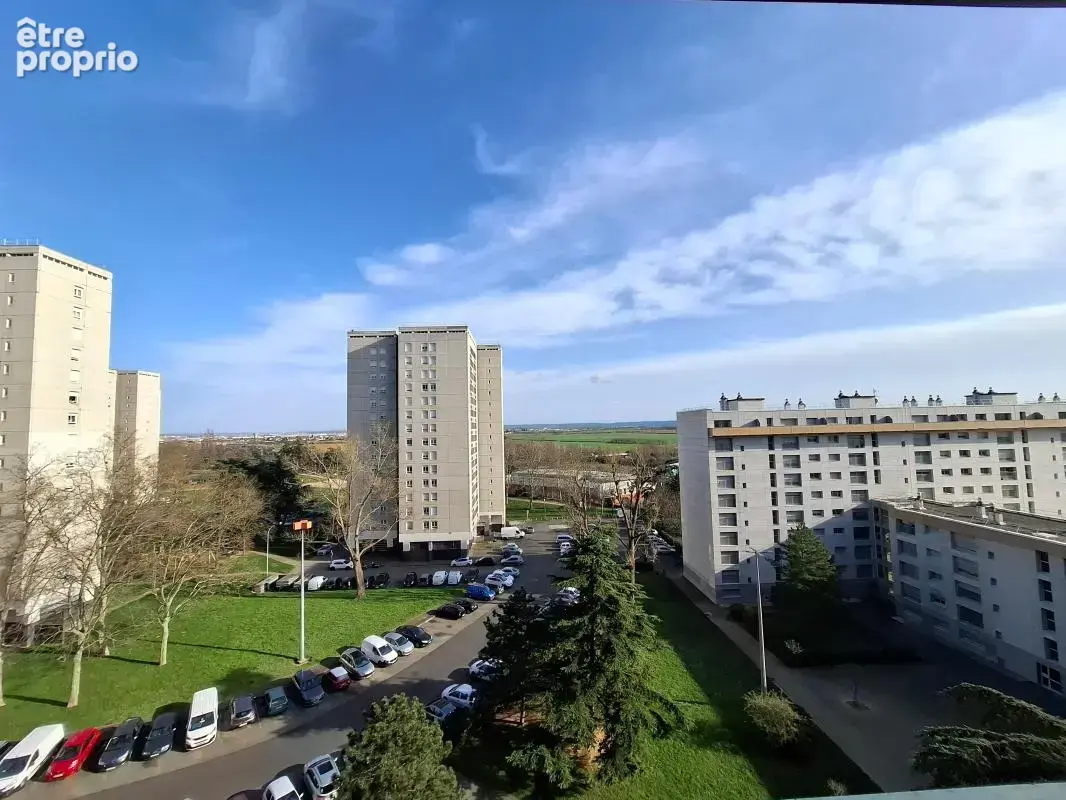 A VENDRE - T3 de 67 m² proche tram et commerces - photo 5