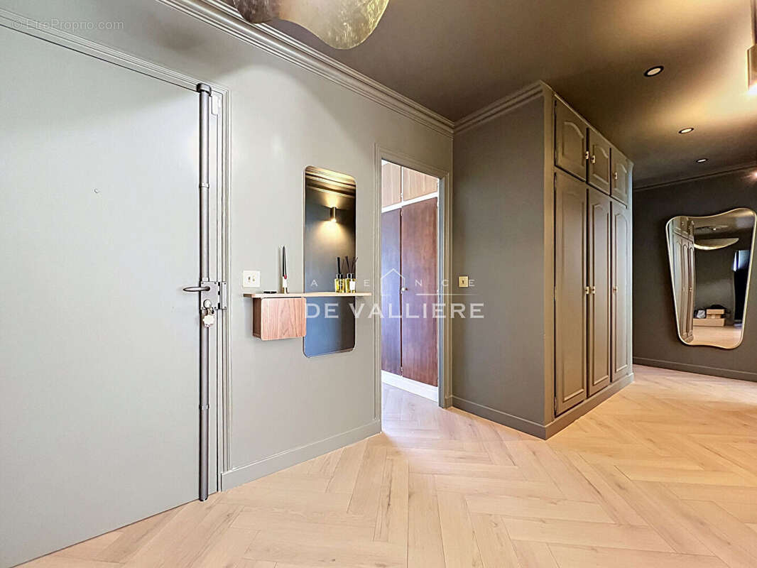Appartement à NANTERRE