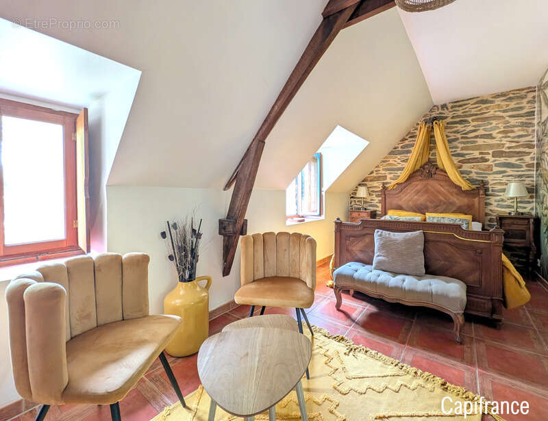 Maison à LA GACILLY