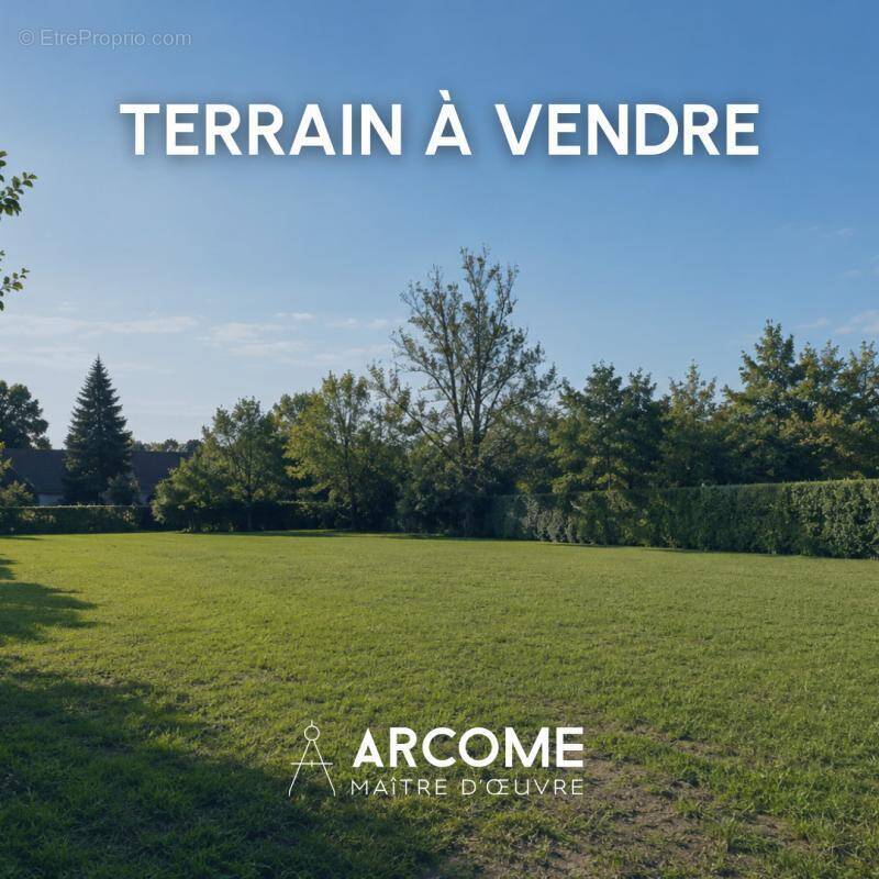 Terrain à MELESSE