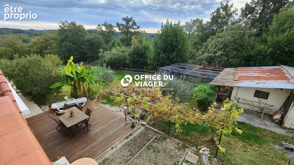 Maison - 4 pièces - 160 m² - photo 16