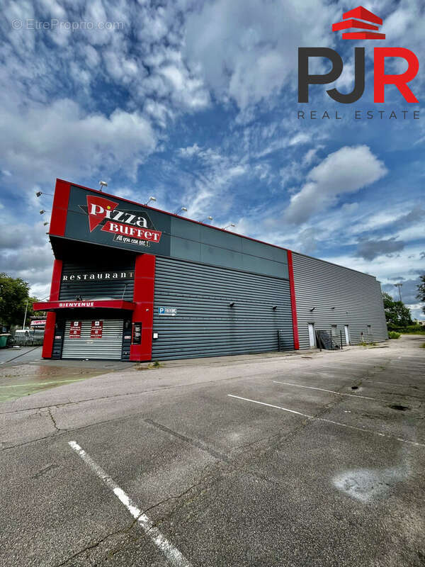 Commerce 791 m² à Vandoeuvre-Les-Nancy  - photo 2