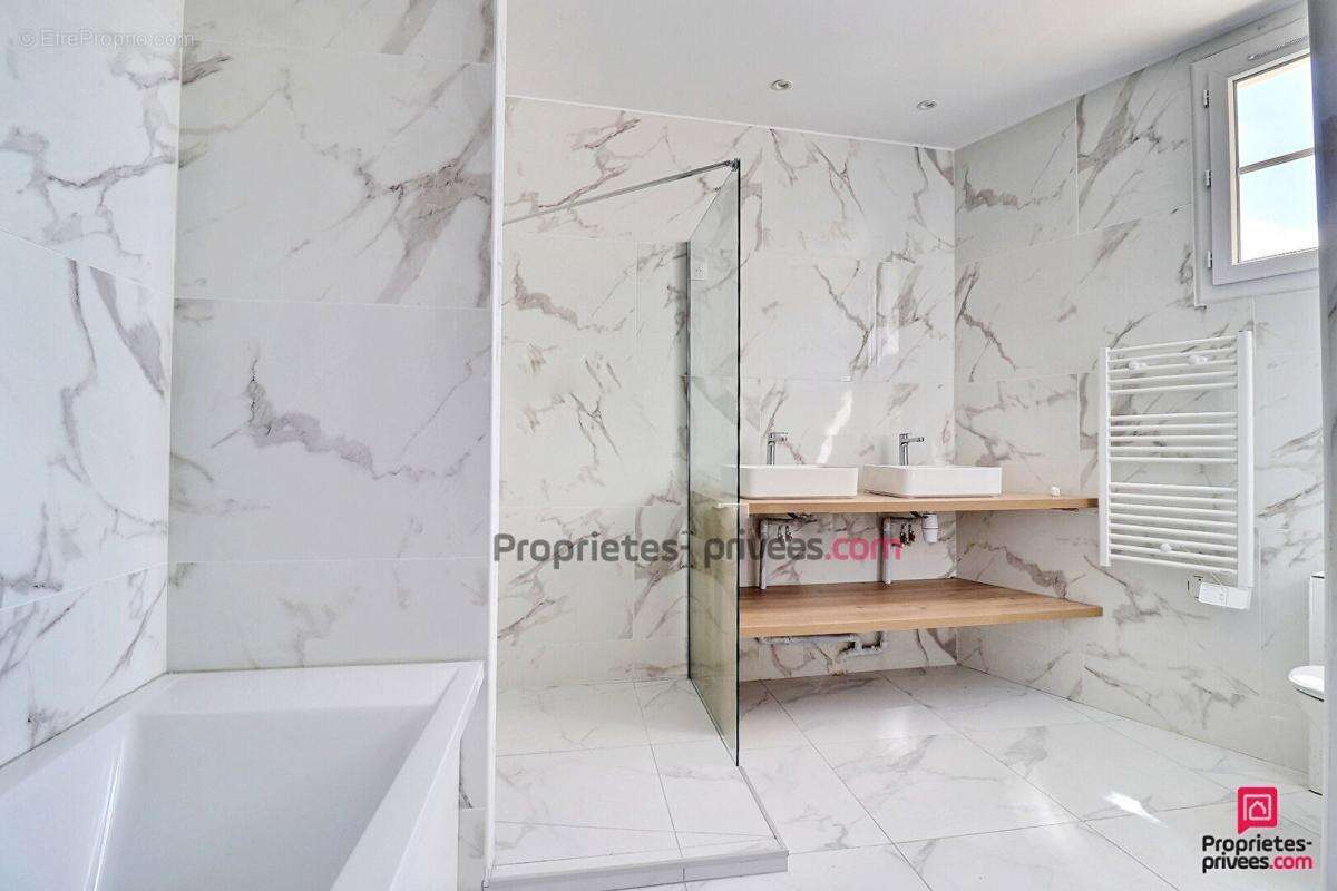 Appartement à ARPAJON