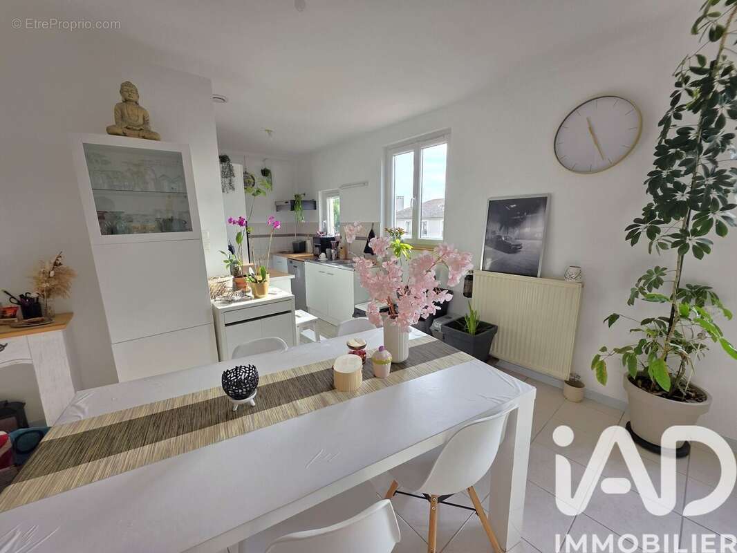 Photo 2 - Appartement à ANNONAY