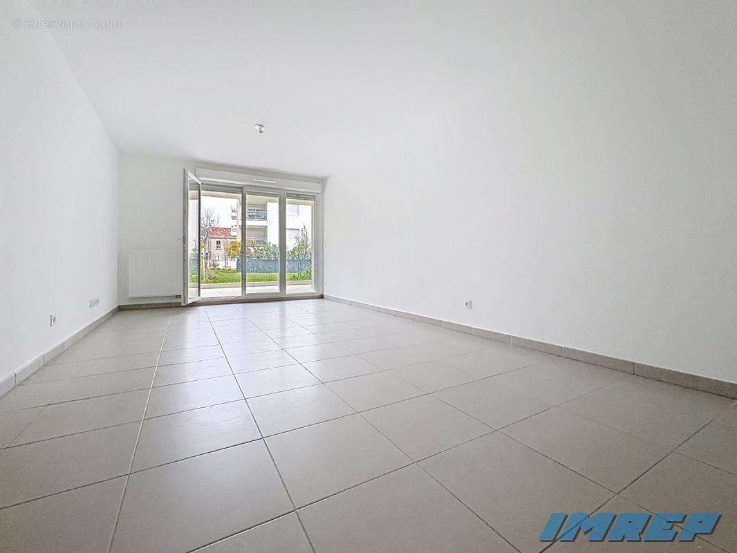 Appartement à MARSEILLE-9E