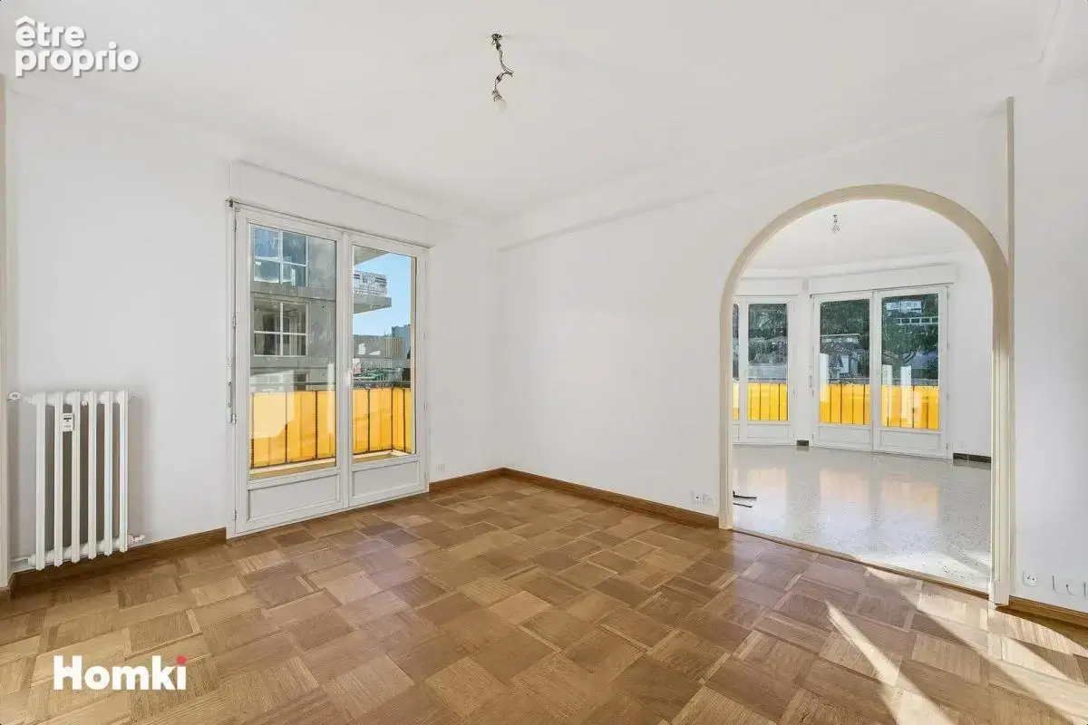 Appartement T4 de 106 m² à Saint-Laurent-du-Var 06700 - photo 10