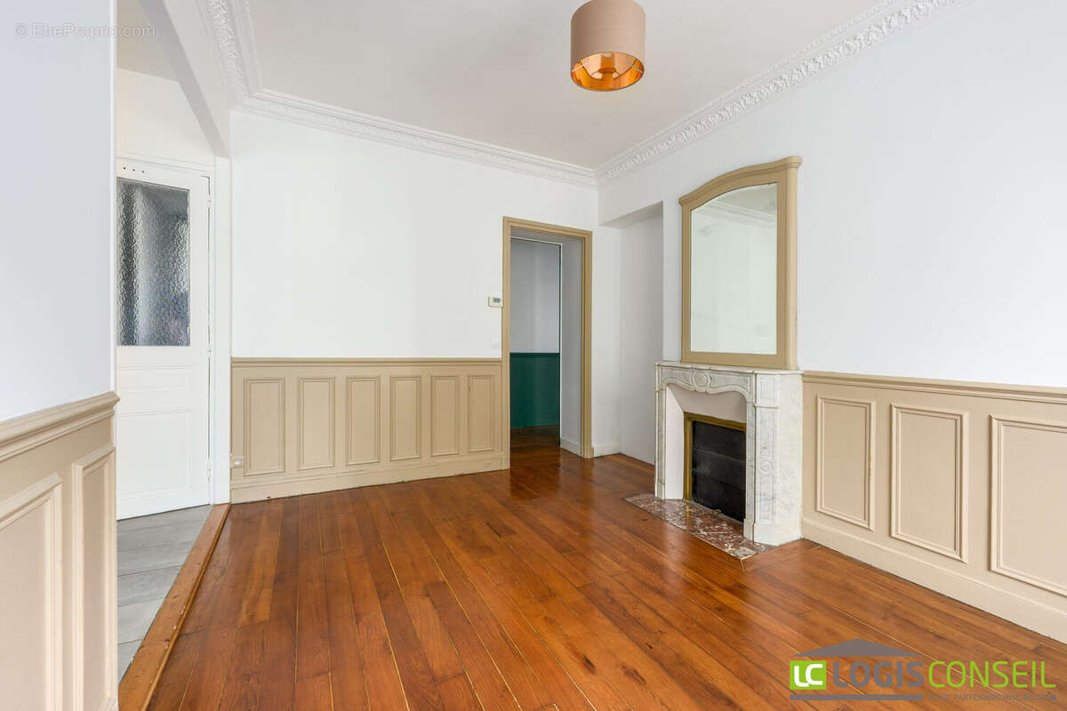 Appartement 79 m² à Bourg-La-Reine  - photo 4