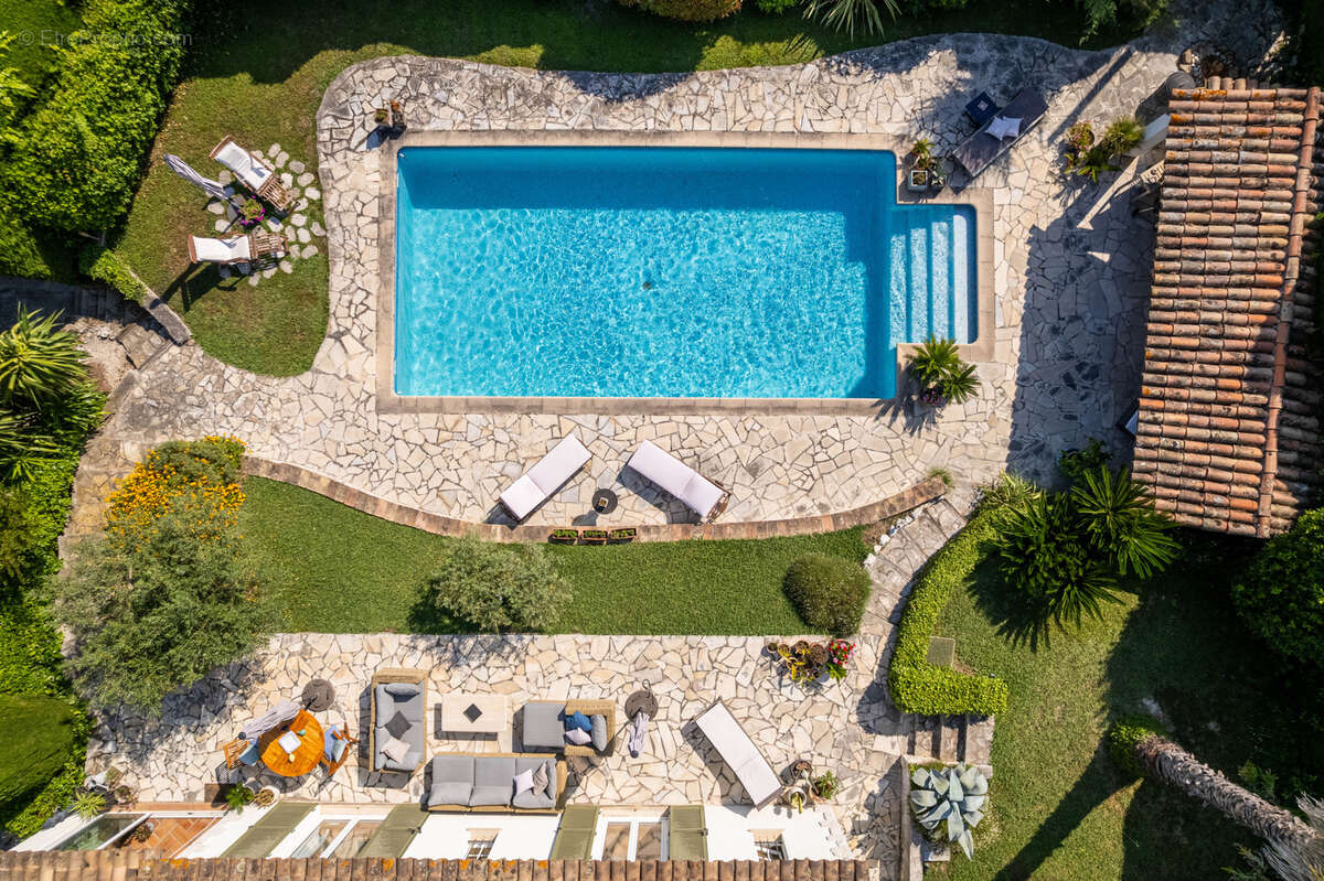 Maison à LA COLLE-SUR-LOUP