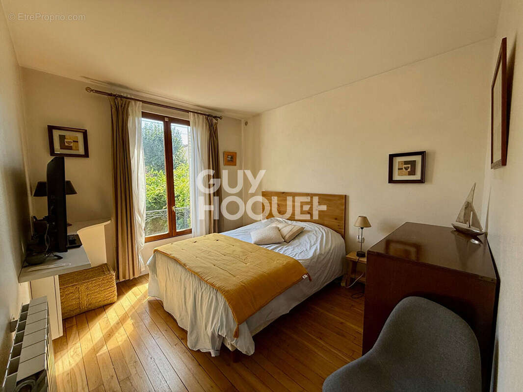 Maison à NEUILLY-SUR-MARNE