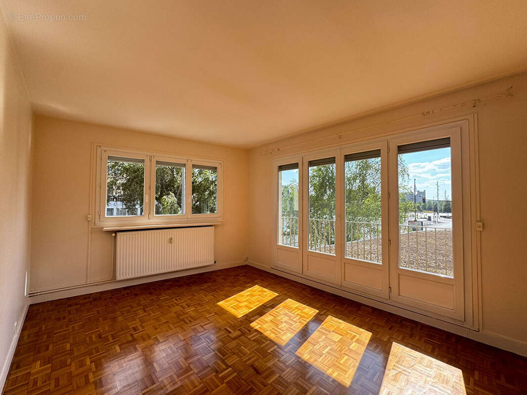 Appartement Reims 4 pièces avec Balcon - 92.74 m2 BOULINGRIN - photo 5