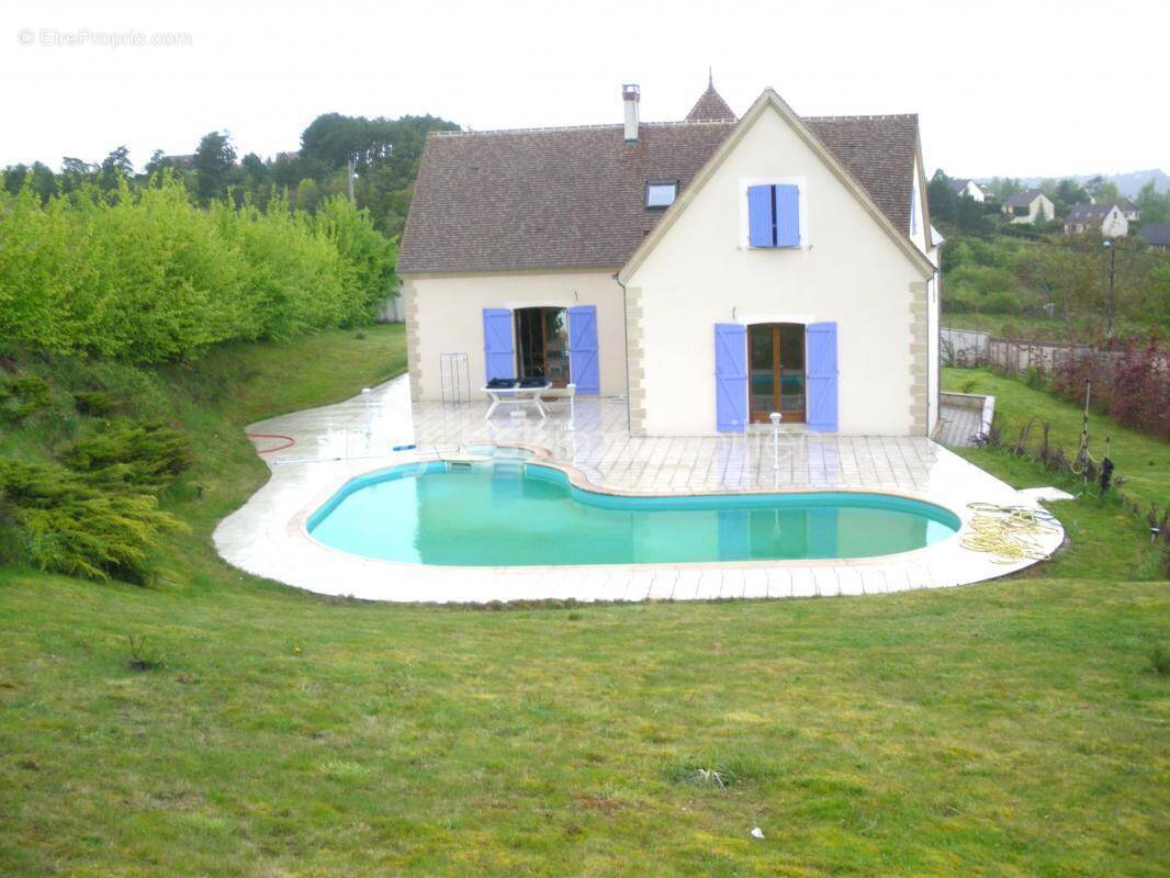 Maison à PONT-SUR-YONNE