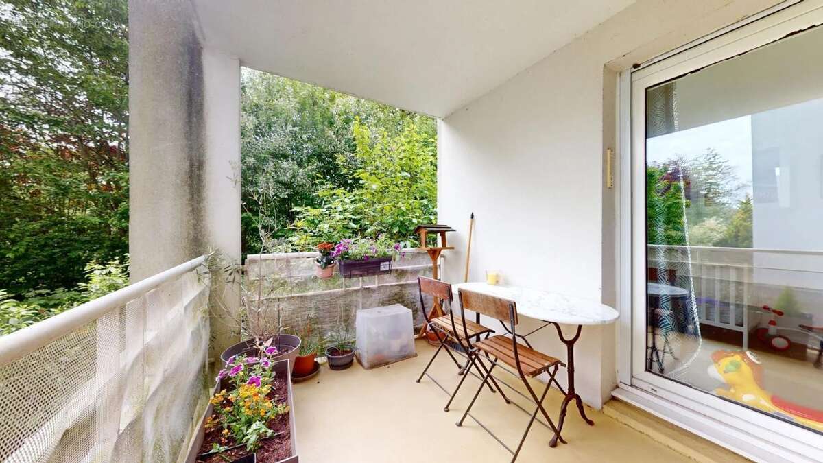 Appartement à MONTIGNY-LE-BRETONNEUX