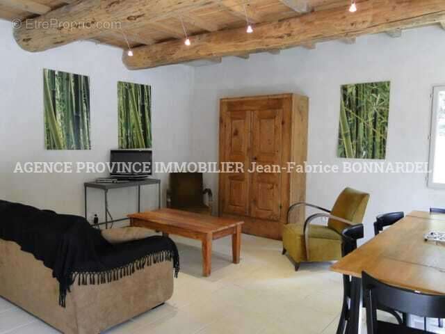 Maison à CHANTEMERLE-LES-GRIGNAN