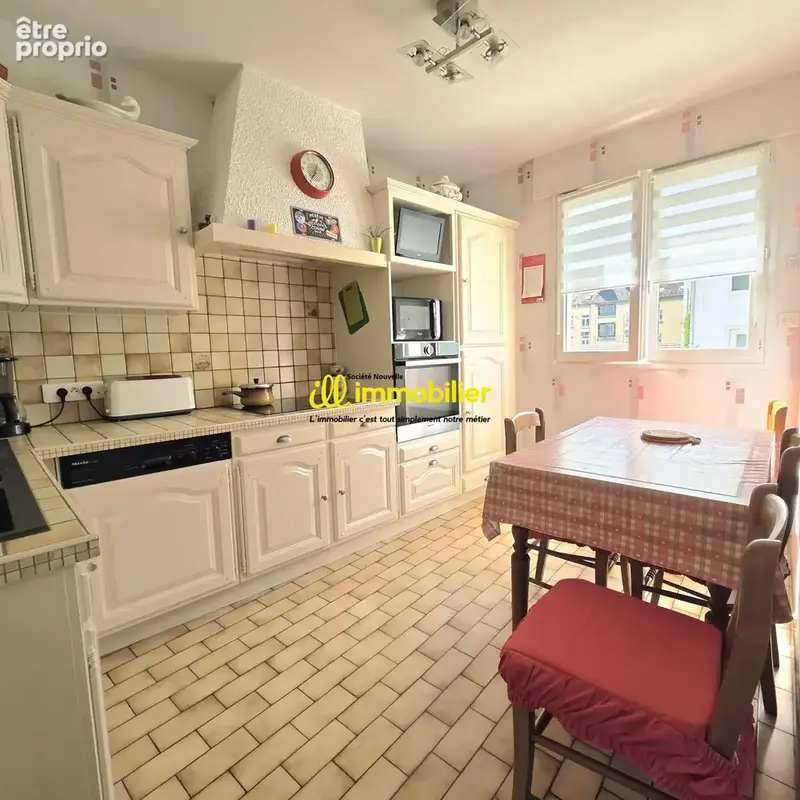 Appartement 4 pièces 71 m² à vendre à Charleville-Mezieres (08000) - photo 2