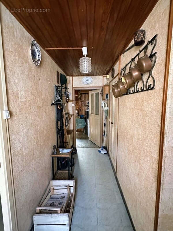 Maison à POLLIAT