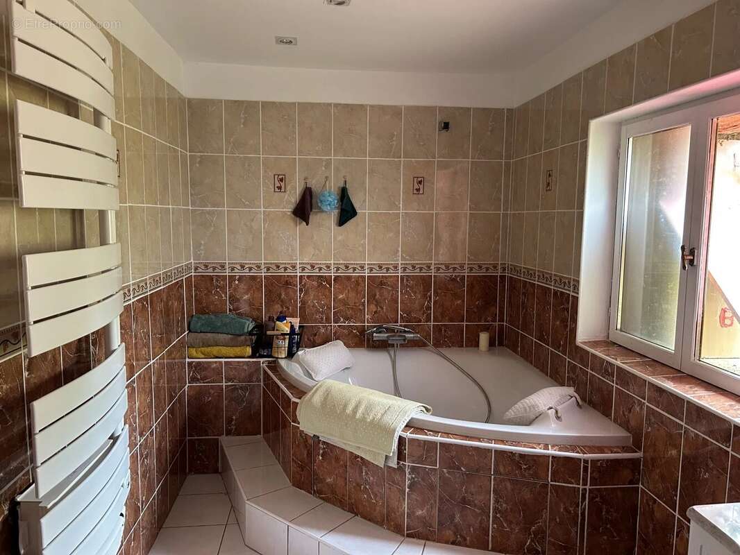 Maison à LA CHATRE-LANGLIN