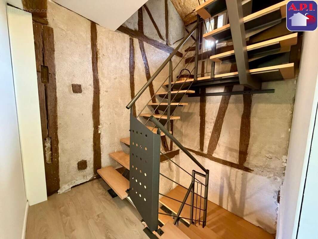 Maison à MONTEGUT-PLANTAUREL