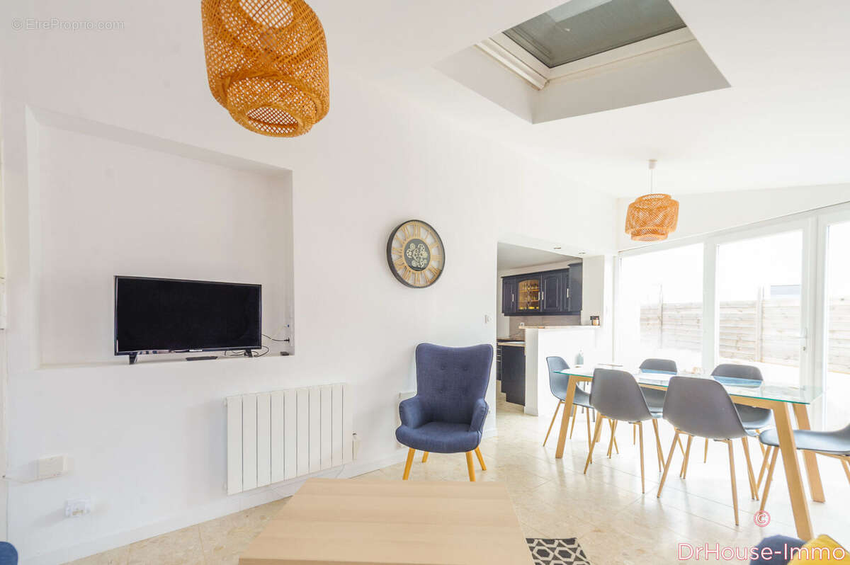 Appartement à ANGOULINS