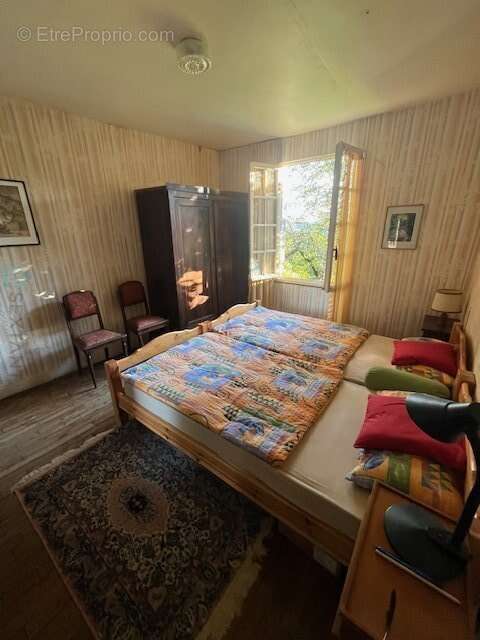 Maison à LE LARDIN-SAINT-LAZARE