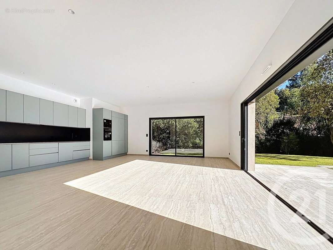 Maison 160 m² à Mougins  - photo 12