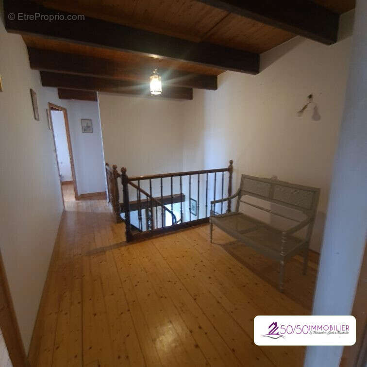 de l'espace a l'etage - Maison à GUIMILIAU