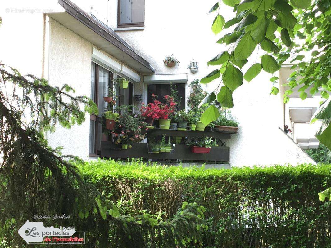 Appartement à SOISY-SUR-SEINE