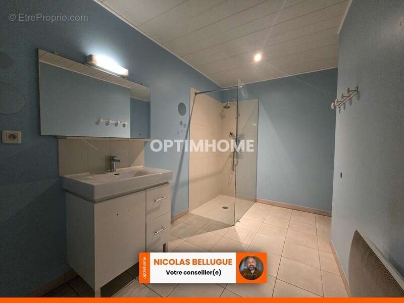 Maison de famille avec beaux volumes et grange attenante - photo 12