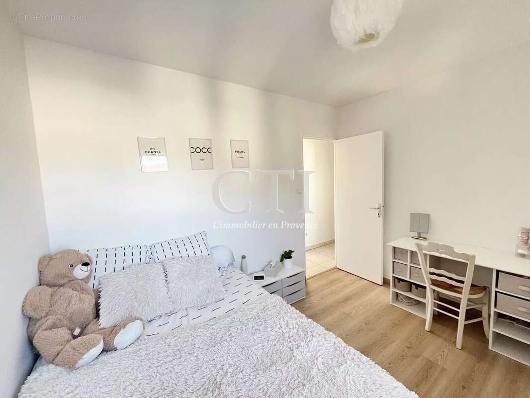 Appartement à NYONS