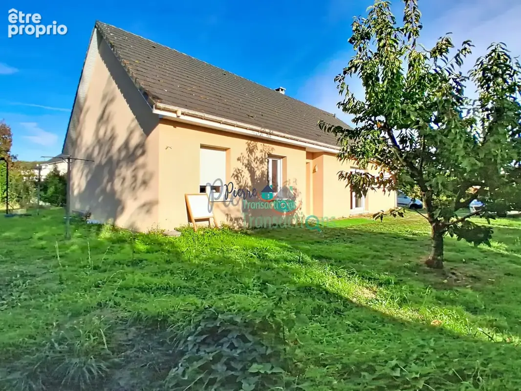 Photo Maison à Saint-Maurice-D'etelan au prix de 239 995€