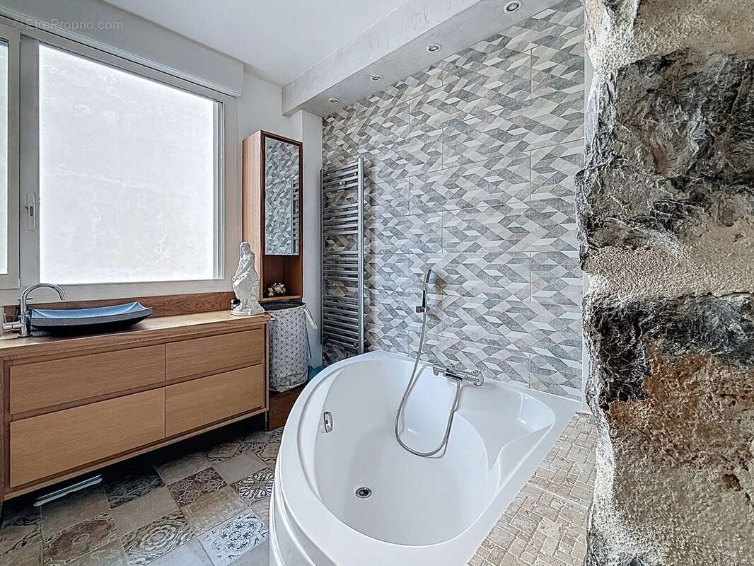 Appartement à LEVENS