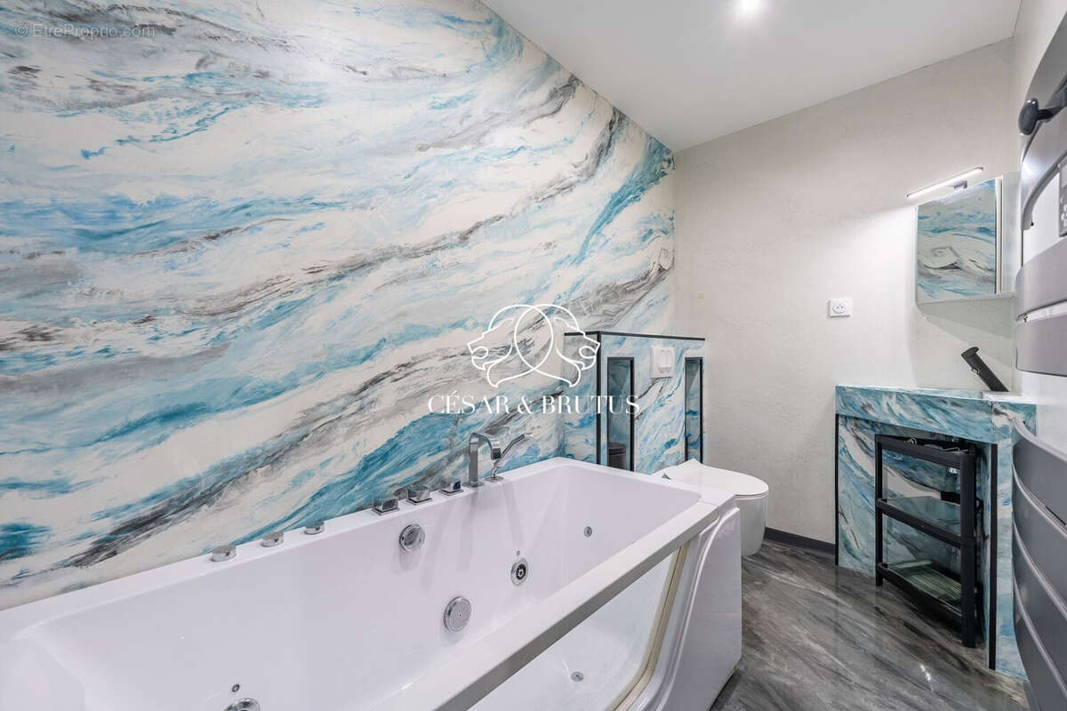 Appartement à LA VERPILLIERE