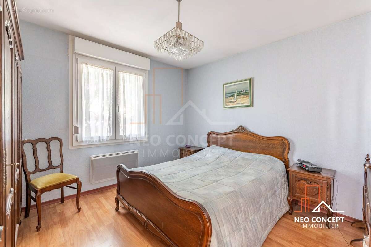 Maison familiale 124 m² habitables – 149 m² au sol – Terrain de 7,16 ares - photo 9