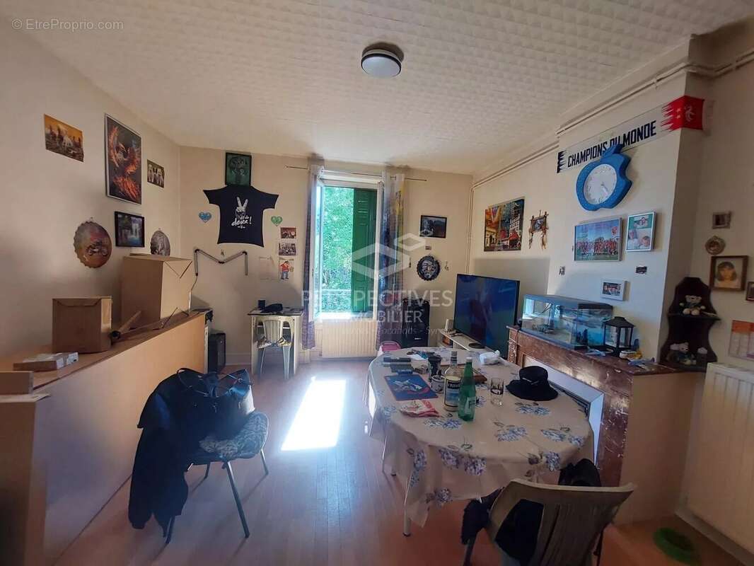 Appartement à SAINT-ETIENNE