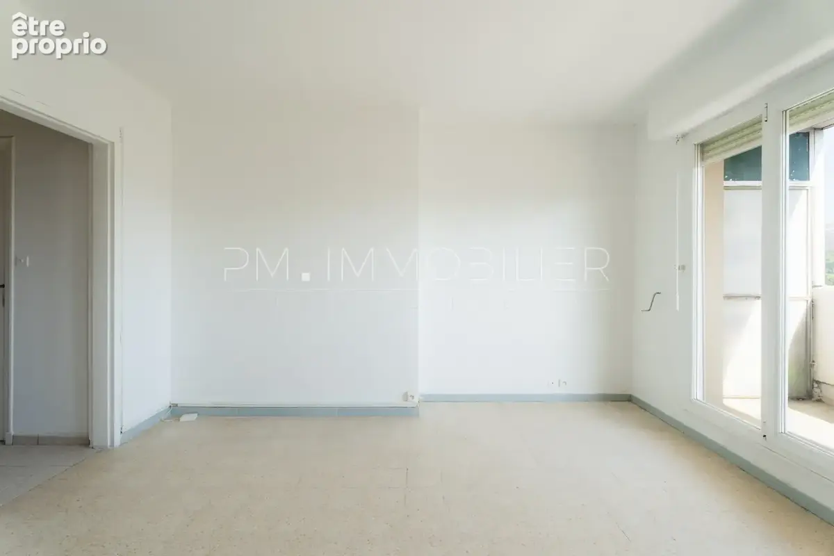 Appartement 1 pièce 26 m² à vendre à Aubagne (13400) - photo 5