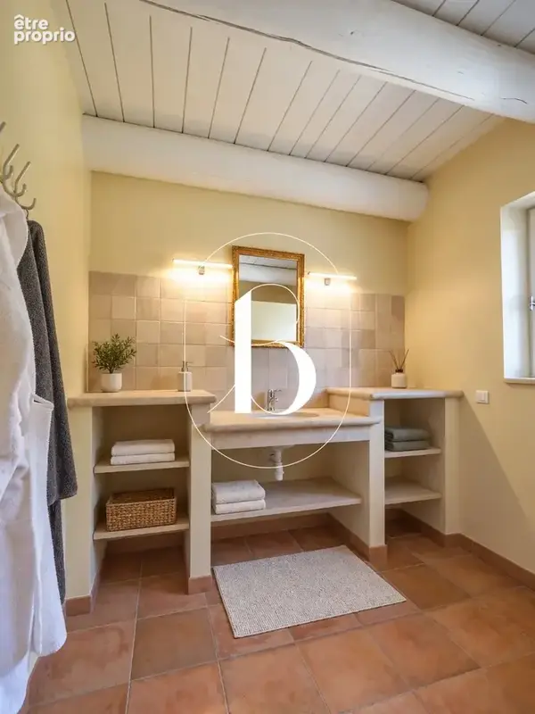 Une maison à découvrir dans un environnement privilégié - photo 12