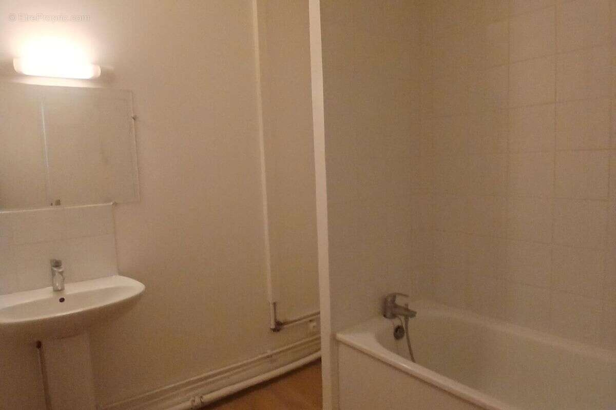 Appartement à MARSEILLE-9E