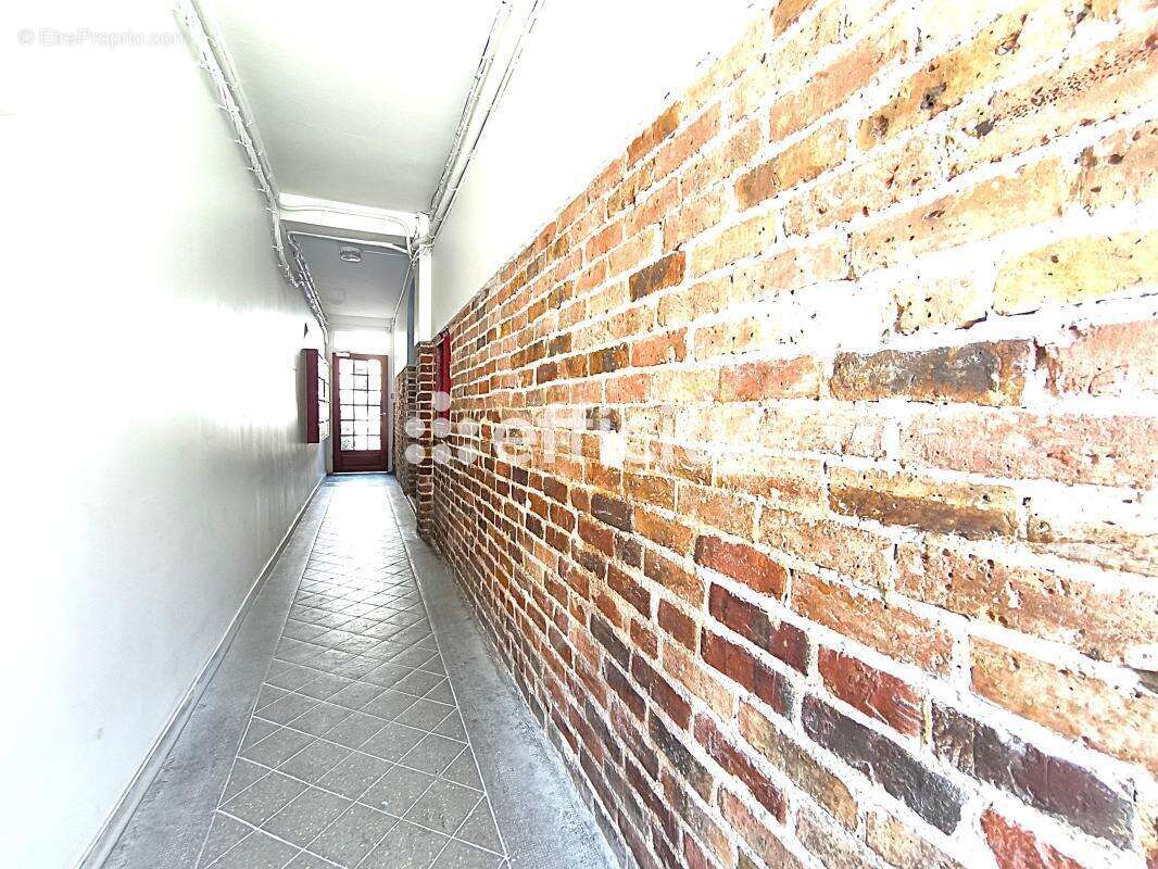 Appartement à PARIS-20E