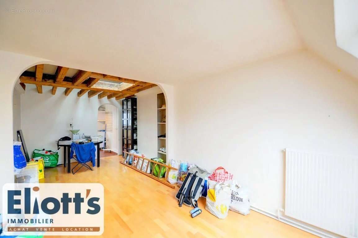 Appartement à PARIS-4E