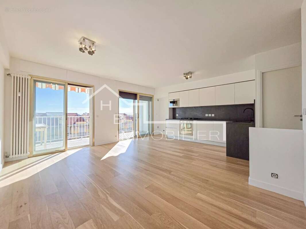 Appartement à NICE