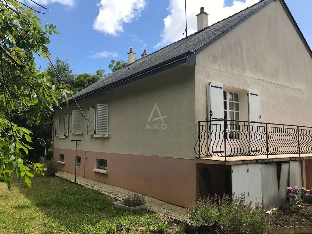Maison 99 m² à Avrille  - photo 5